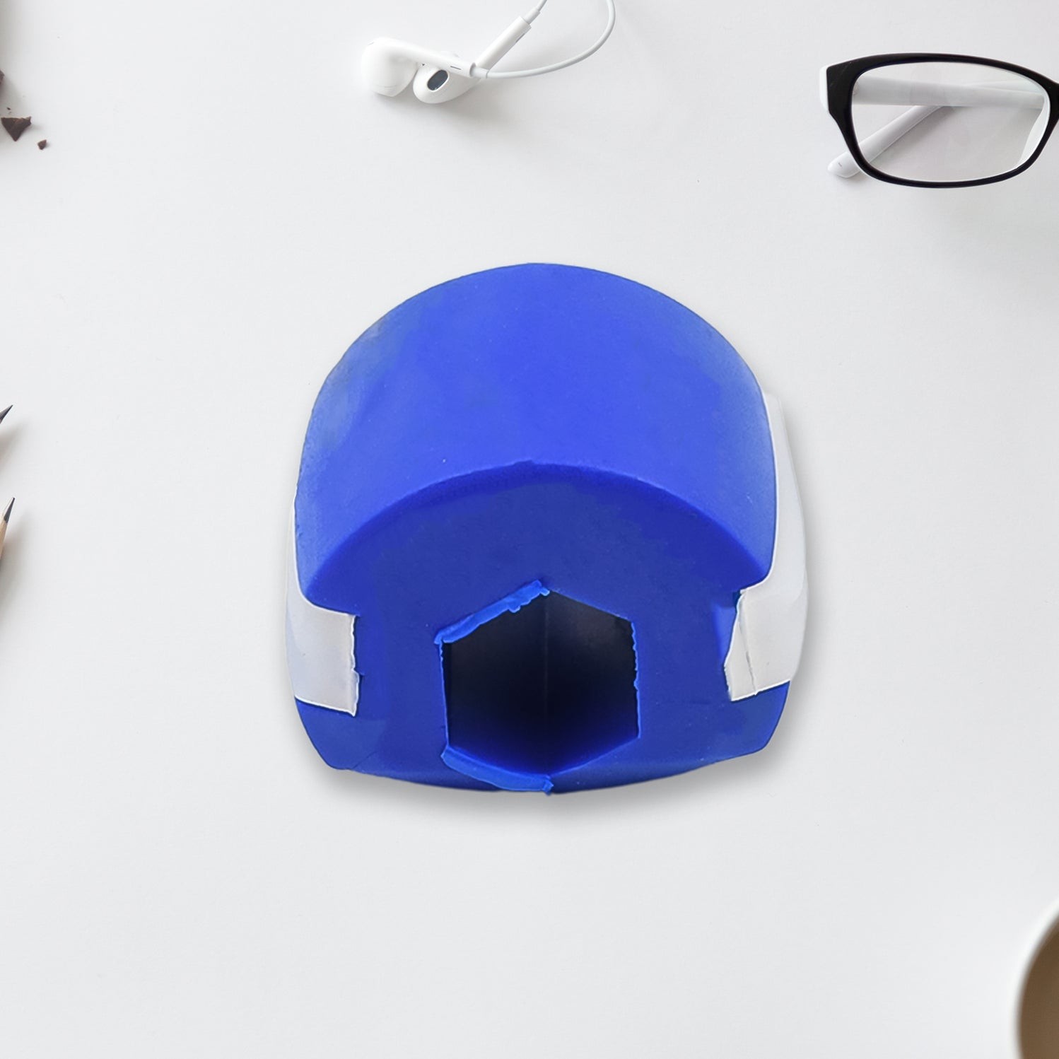 6128 DARK BLUE MOUTH EXERCISER USED TO GAIN SHARP AND CHISELLED EASILY AND FAST. by DeoDap